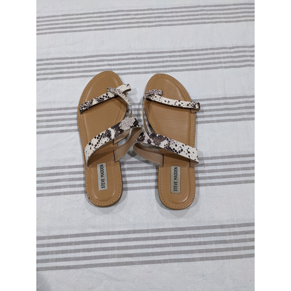 Steve Madden Snake Reptile Sandal Flats Size 10